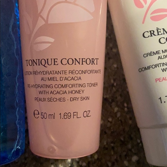 Lancome skincare set - Picture 3 of 4